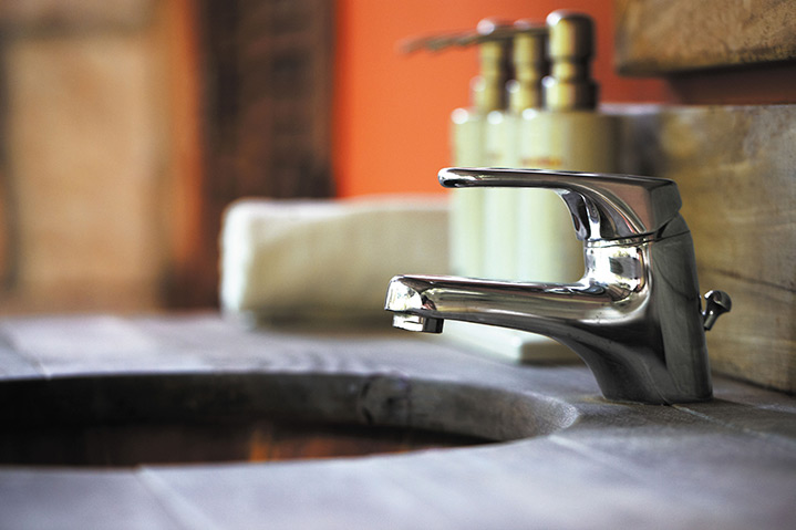A2B Plumbers are able to fix any leaking taps you may have in Snaresbrook. 